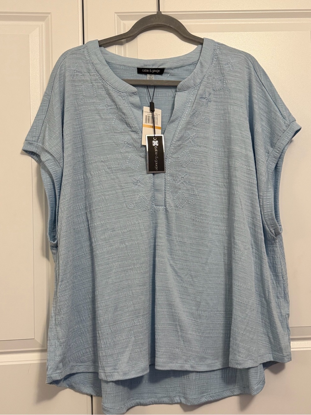 Cable & Gauge Pale Blue Embroidered Split-Neck Tunic
